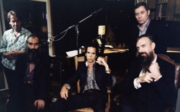 Nick Cave és együttese Magyarországon is fellép